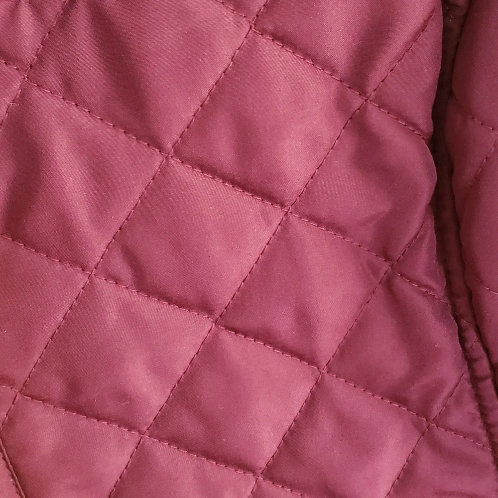 Van Heusen quilted vest - Picture 3 of 5